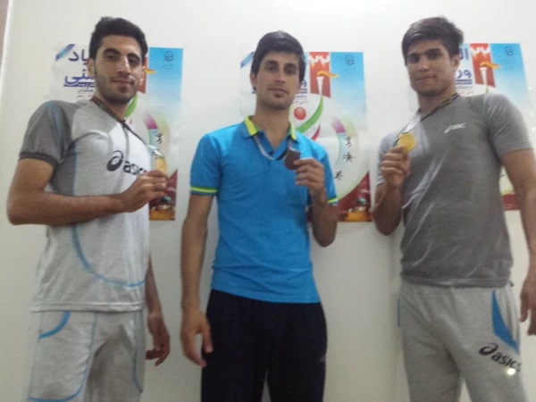 مدال آوران کاروان ورزشی دانشگاه فرهنگیان لرستان