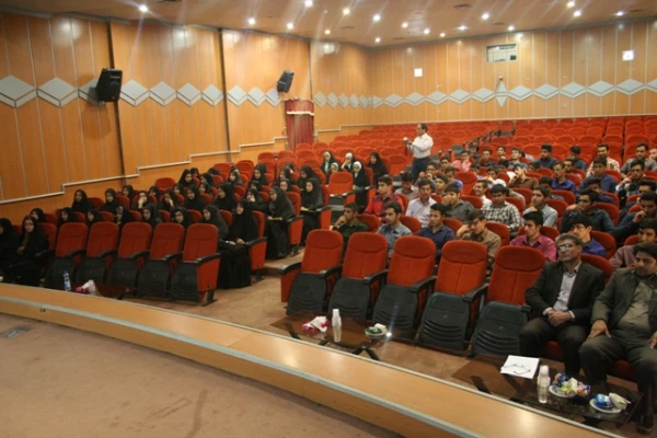 مراسم مشترک استقبال از دانشجویان جدید الورود سال تحصیلی 95-94