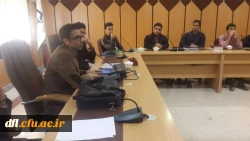 جلسه نقد کتاب