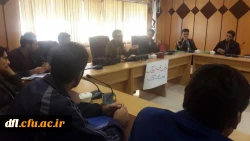 جلسه نقد کتاب