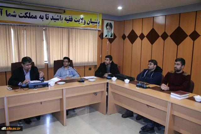 روز سه شنبه 24/9/94 راس ساعت 30: 11 دقیقه در سالن کنفرانس پیامبر اعظم (ص)  پردیس علامه طباطبایی لرستان جلسه ای با  دبیران کانون های فرهنگی و انجمن های علمی با تلاوت آیاتی از کلام الله مجید  برگزار شد.  ابتدا آقای موسوی مسئول امور فرهنگی پردیس در رابطه با 