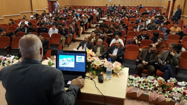 هفته کتاب و کتاب خوانی