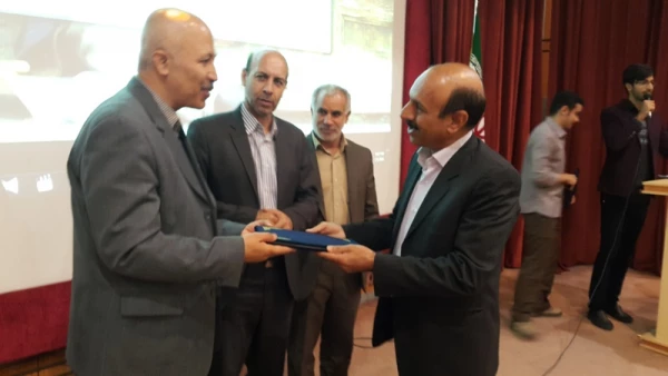 هفته کتاب و کتاب خوانی