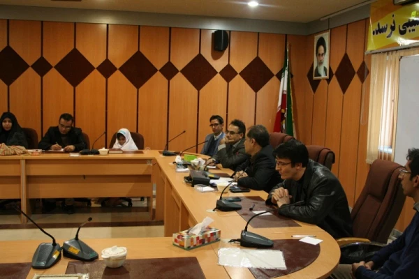 گزارش تصویری نشست «سواد رسانه ای؛ فرایند یا فرآورده» با همکاری انجمن جامعه شناسی لرستان