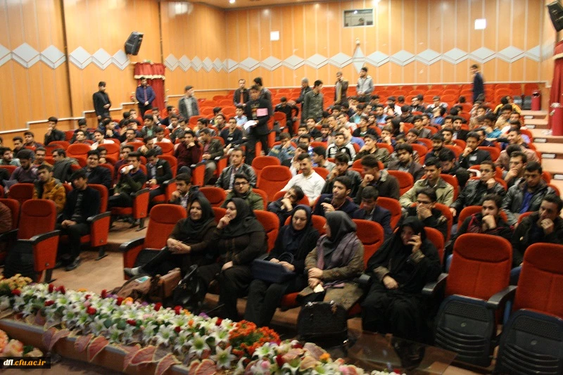 همایش ازدواج ازدواج سالم و آگاهان جواانان درسالن اجتماعات پیامبراعظم (ص) دانشگاه فرهنگیان پردیس علامه طباطبایی لرستان