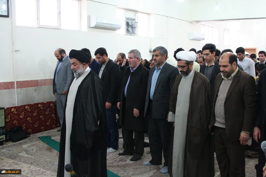 آغازهفته قرآن وعترت ودیداربانماینده ولی فقیه وامام جمعه محترم خرم آباد