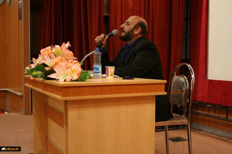 کارگاه آموزشی بررسی چالش های ازدواج، ازدواج آسان و پایدار