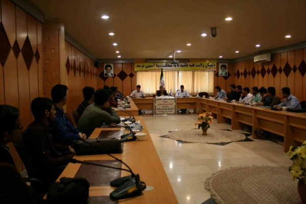 اولین نشست علمی –تخصصی با عنوان " نقد ارزشیابی کیفی"