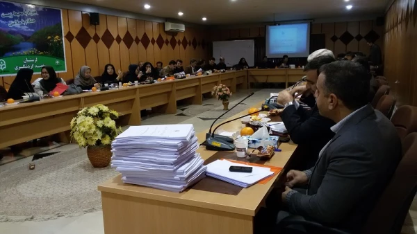 کارگاه آموزشی و توجیهی معلمان راهنما