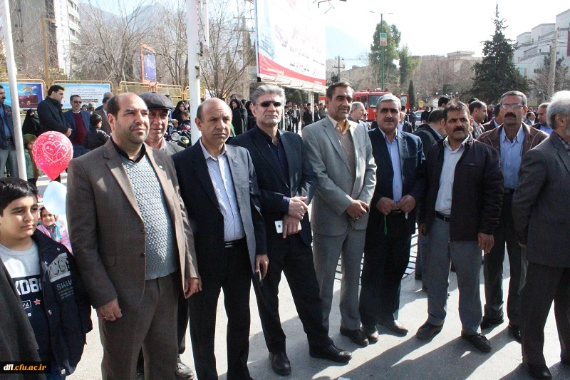 حضور پرشورکارکنان واساتید دانشگاه فرهنگیان لرستان در راهپیمایی 22بهمن ماه 1396