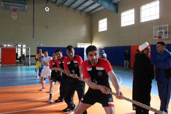 مسابقات ورزشی کارکنان دانشگاه فرهنگیان استان