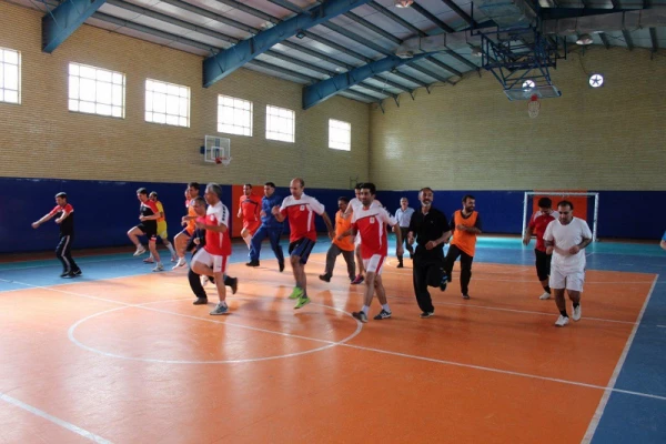 مسابقات ورزشی کارکنان دانشگاه فرهنگیان استان