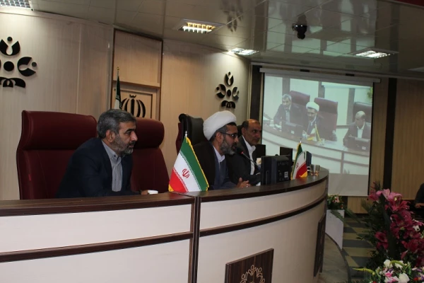 برگزاری جلسه پرسش وپاسخ دانشجویان پردیس علامه طباطبایی لرستان با اعضای شورای شهر خرم آباد