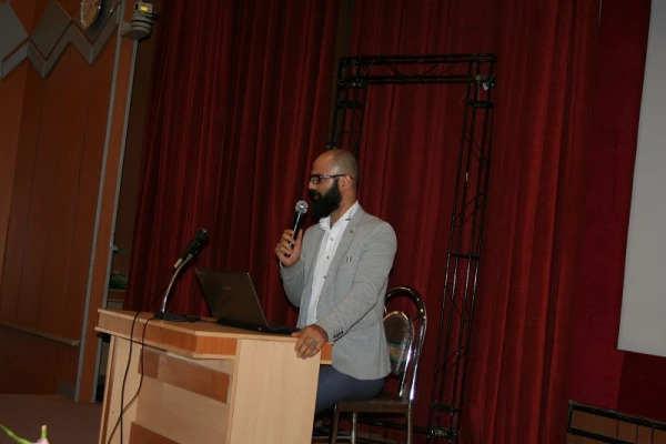 همزمان باجشن میلاد حضرت ولی عصر(عج)،روزجانباز وهفته معلم برگزارگردید