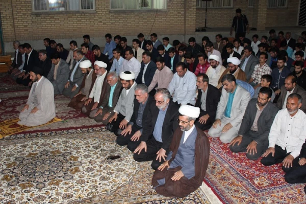 افطارالمومنین  با حضور جمعی از مدیران ومسئولین استان