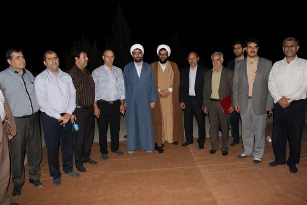 برگزاری ضیافت شام اساتید وکارکنان دانشگاه فرهنگیان درمحل بام لرستان