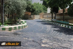 بازدید حضوری سرپرست مدیریت امور پردیس های استان لرستان از نحوه آسفالت کردن فضای داخلی پردیس علامه طباطبایی لرستان