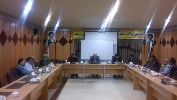 جلسه هم اندیشی اساتید پردیس درارتباط با فعالیت های پژوهشی