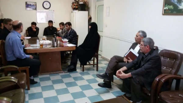 نشست صمیمی معاونت توسعه منابع و امور دانشجویی با اعضای سرپرست یاران پردیس