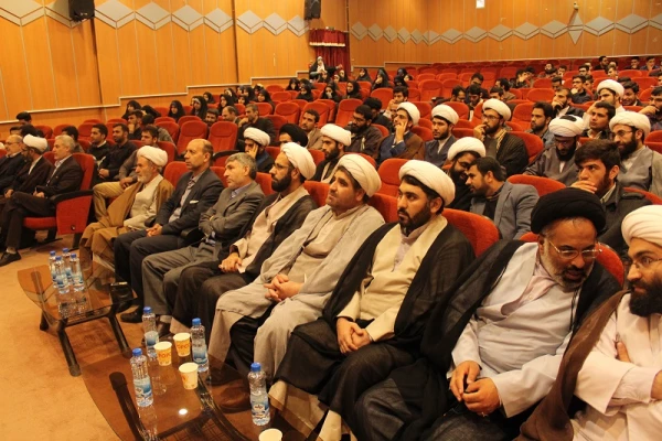 همایش تبیین نقش دانشجو وطلبه در 40سالگی انقلاب اسلامی ایران برگزار شد :