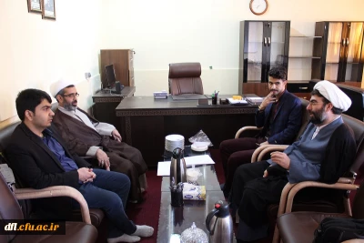 برگزاری جلسه انجمن دانشجویی رشته تاریخ با مسئول نهاد نمایندگی مقام معظم رهبری در دانشگاه