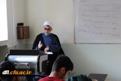 برگزاری دوره آموزشی نماز ویژه دانشجویان در پردیس