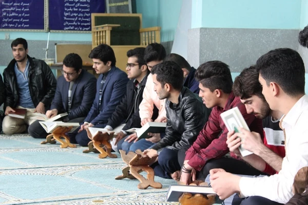 هیات فرهنگی و مذهبی حضرت معصومه (س)  محفل انس با قرآن