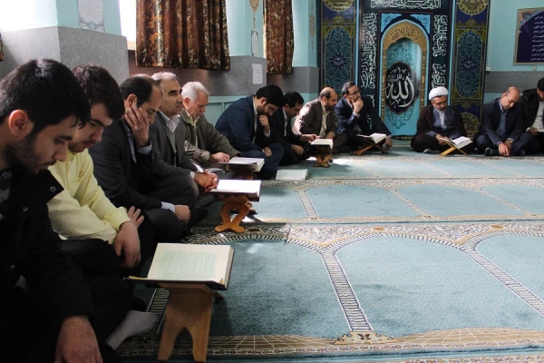 هیات فرهنگی و مذهبی حضرت معصومه (س)  محفل انس با قرآن