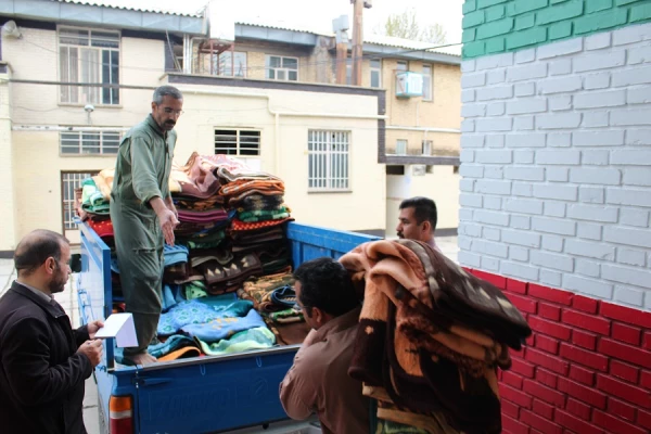 ارسال کمک های غیر نقدی دانشگاه فرهنگیان به سیل زدگان شهرستان پلدختر و معمولان