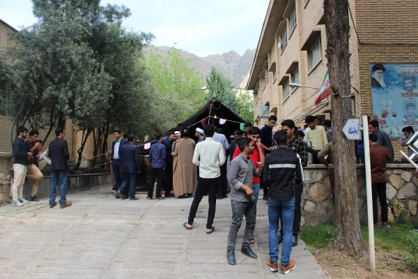 پرپایی نمایشگاه قرآنی پردیس علامه طباطبایی لرستان