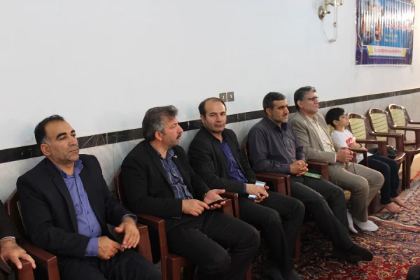 جلسه تفسیر قرآن امام جمعه خرم آباد و نماینده ولی فقیه استان لرستان