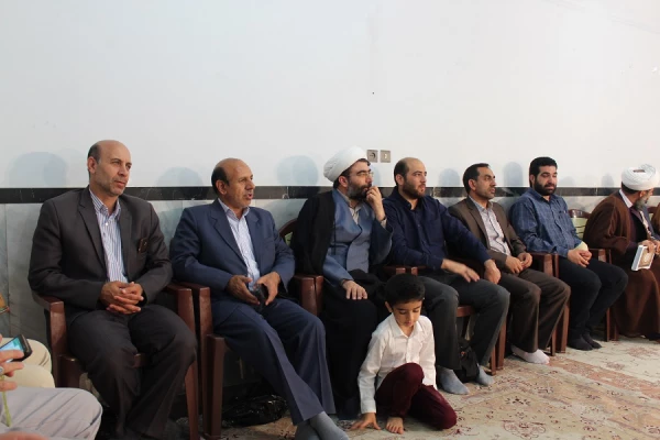 جلسه تفسیر قرآن امام جمعه خرم آباد و نماینده ولی فقیه استان لرستان