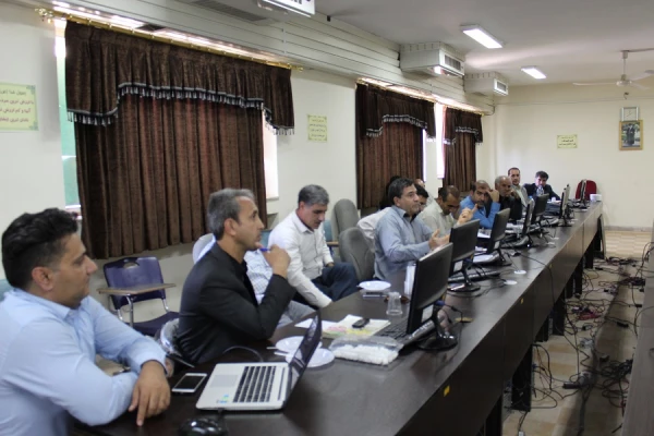 جلسه نشست و هم اندیشی گروههای آموزشی و اساتید