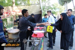 پذیرایی موکب هیئت قمر بنی هاشم (ع) پردیس علامه طباطبایی لرستان