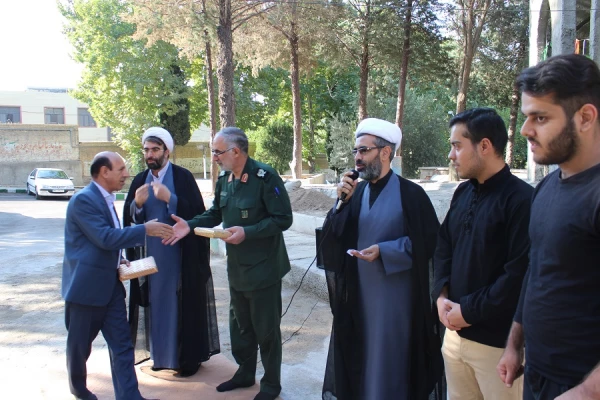 به مناسبت هفته دفاع مقدس و ایام سوگواری سید الشهدا و بازگشایی کلاس های درس