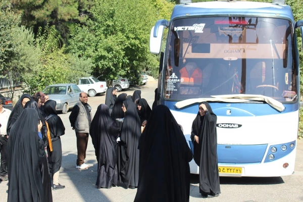 اعزام دانشجویان دانشگاه فرهنگیان لرستان به سفر اربعین