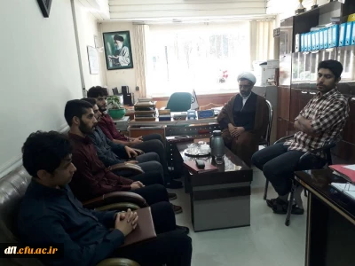 جلسه دبیر کانون موسیقی و اعضای آن با مسئول فرهنگی اجتماعی پردیس علامه طباطبایی لرستان

جلسه دبیر کانون موسیقی و اعضای آن با مسئول فرهنگی اجتماعی پردیس علامه طباطبایی لرستان