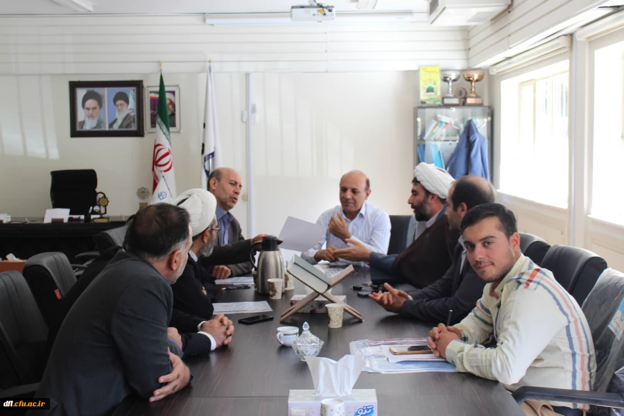 جلسه هماهنگی به مناسبت راهپیمایی یوم الله 13 آبان و برگزاری همایش معلم جوان استکبارستیز