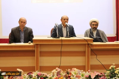 جلسه توجیهی دانشجویان جدیدالورود سال تحصیلی 98 با مسئولین پردیس