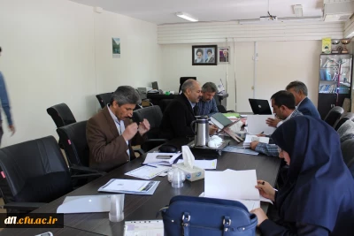 کمیته علمی بررسی آثار و فعالیت های پژوهشی جهت حضور در مرحله کشوری