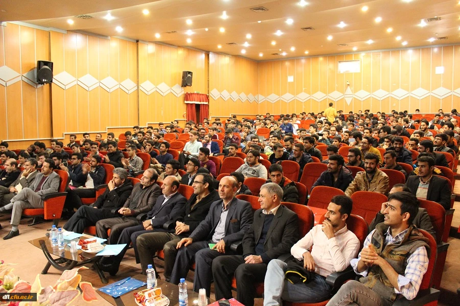 مراسم روز دانشجو در پردیس علامه طباطبایی لرستان