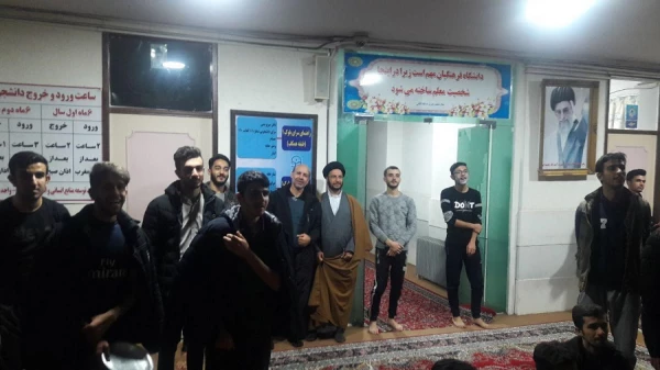 برگزاری نشست علمی با حضور دانشجویان 