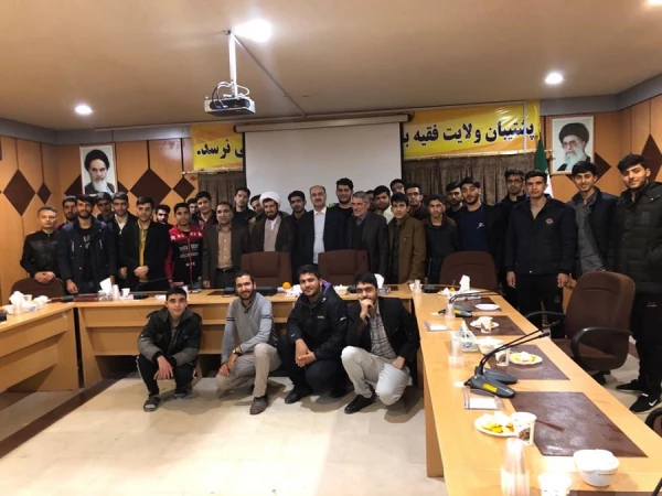 نقش سیره نگاری پیامبر اعظم(ص) در تحولات دهه چهل شمسی