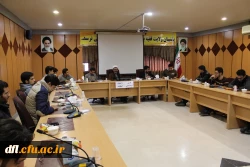 کرسی آزاد اندیشی با موضوع انتخابات