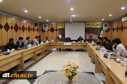 کرسی آزاد اندیشی با موضوع انتخابات