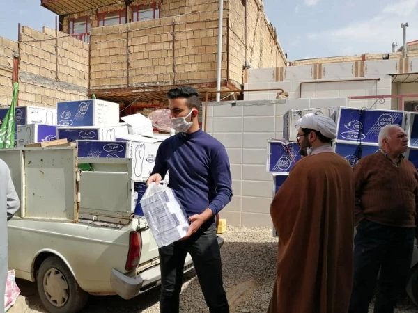 توزیع 313 بسته (غذایی،فرهنگی،بهداشتی)در بین 10 شهرستان لرستان