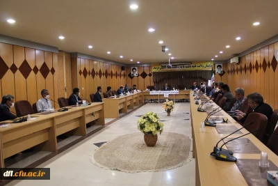 جلسه شورای اداری پردیس علامه طباطبایی لرستان