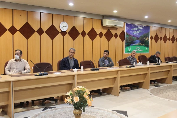 جلسه شورای اداری پردیس علامه طباطبایی لرستان