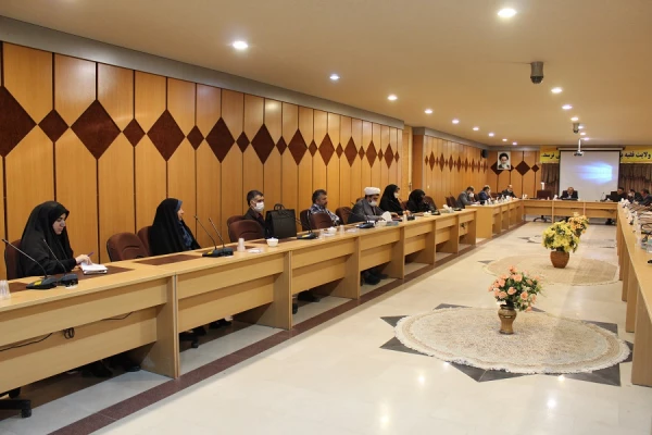 مراسم تجلیل از استادان نمونه دانشگاه فرهنگیان لرستان به مناسبت دهه ی سرآمدی آموزش