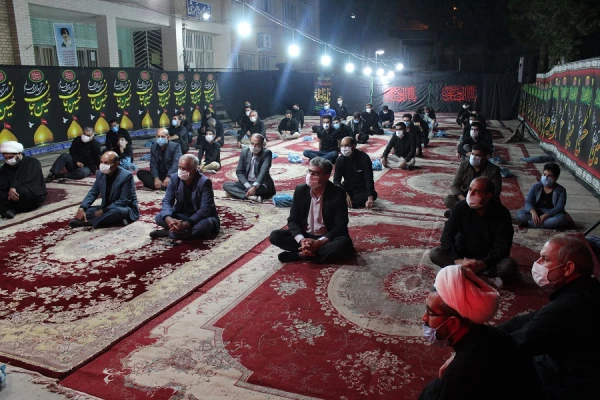 برگزاری مراسم شب شهادت امام سجاد (ع) در کنار مرقد شهید گمنام